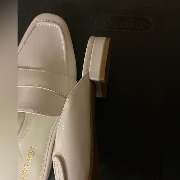 BNWT Nine West Slip On Mules 7M White - Picture 4 of 4